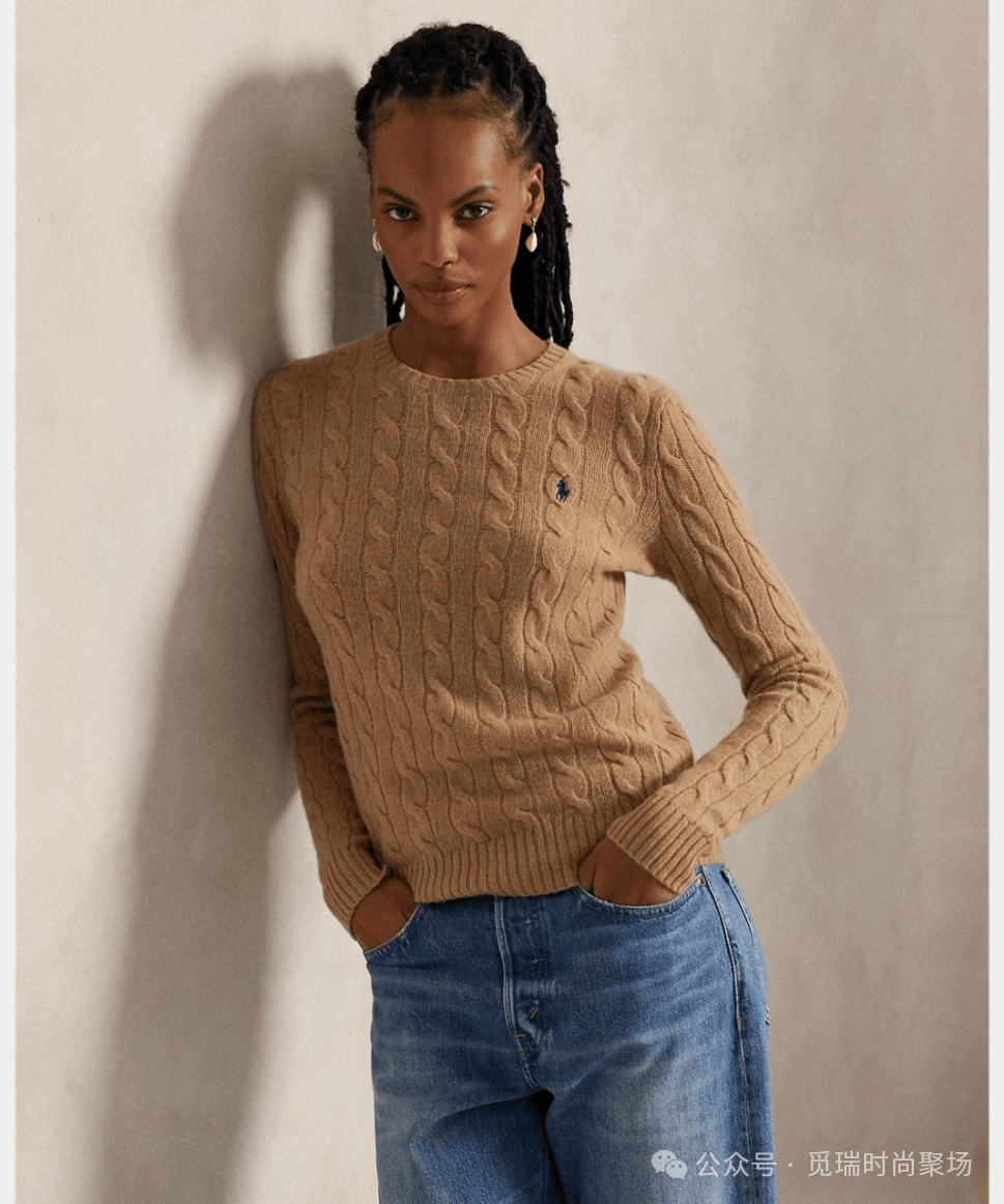 !2026穿搭新密码这样穿告别“老气”!开元棋牌app刷爆 Ins的天后羊绒造型(图8) !2026穿搭新密码这样穿告别“老气”!开元棋牌app刷爆 Ins的天后羊绒造型(图8)